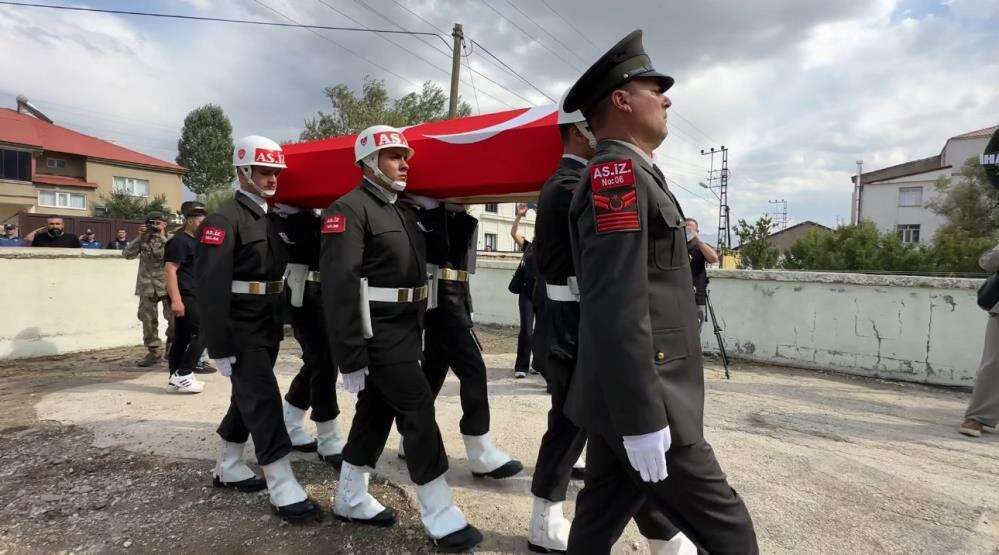 Devriye görevinde şehit olmuştu! Ziyar Koparan’a memleketinde son görev 2